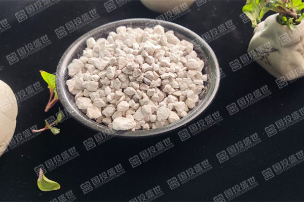用天然沸石做的貓砂有什么優勢？